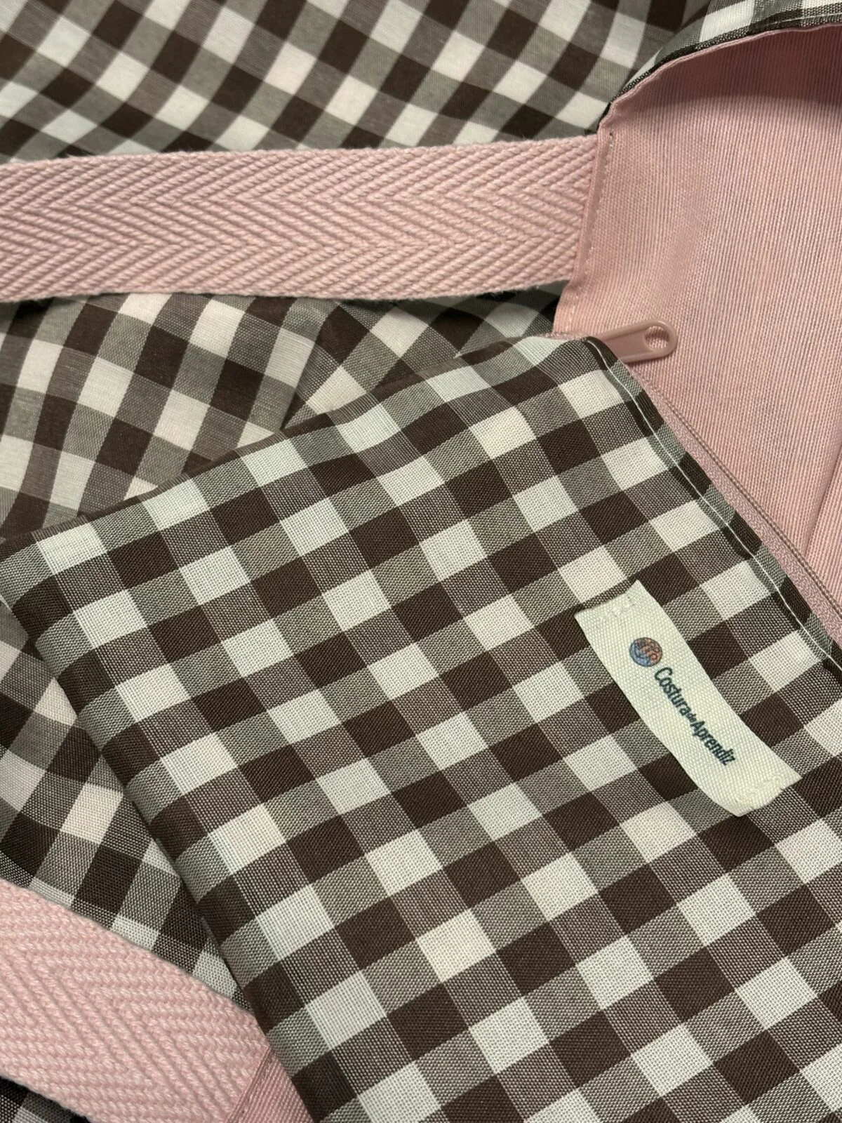 Totebag y Neceser a Juego - Vichy marrón con asas rosas - Imagen 4