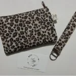 Monedero de Tela Artesanal con Llavero a Juego - Estilo y Funcionalidad