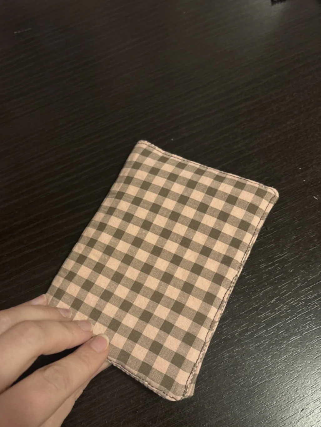 Funda de Pasaporte y Documentos de Viaje Artesanal | Organizador de DNI y Billetes - Imagen 2