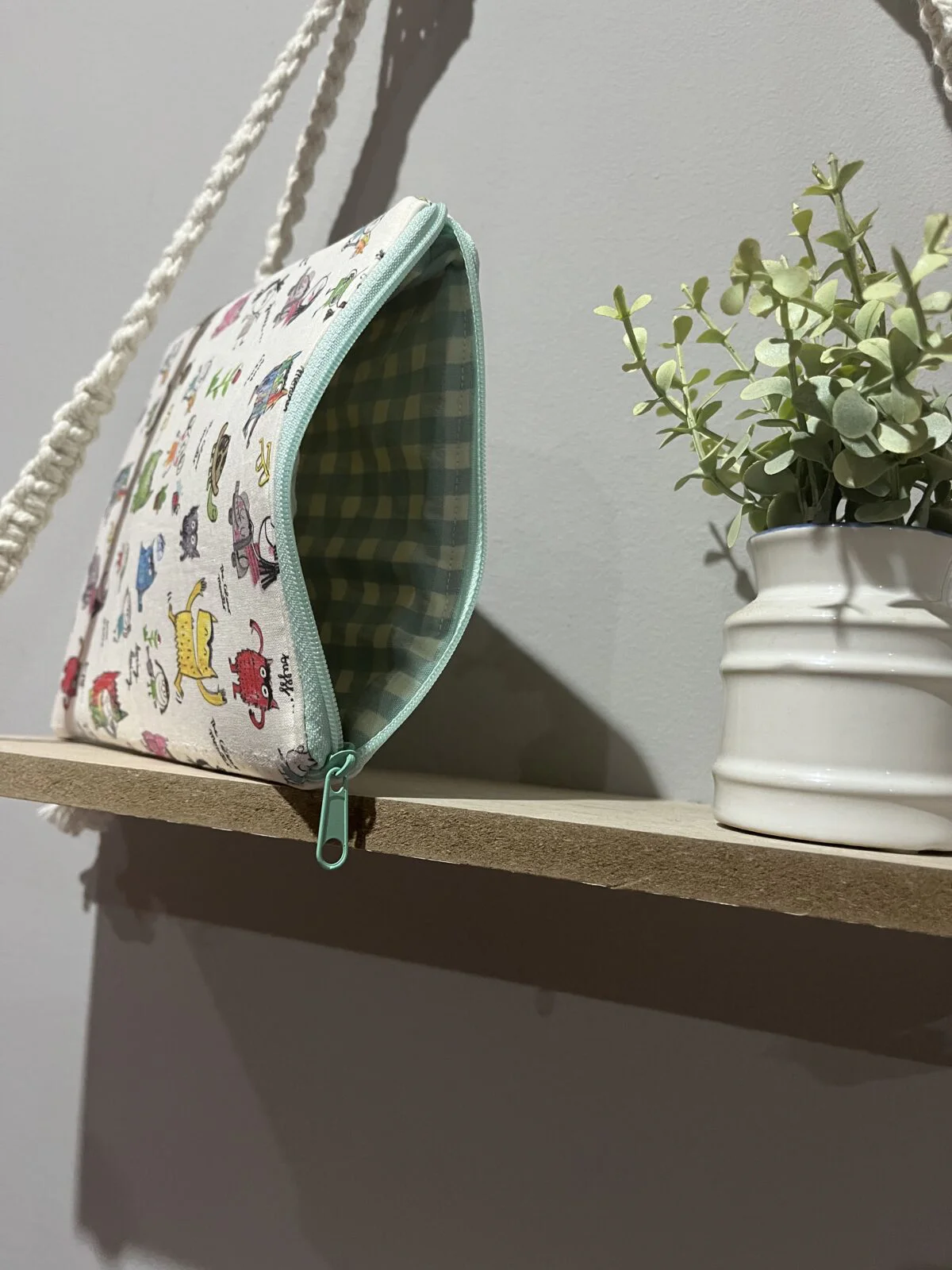 Funda Acolchada para Kindle - Protección Elegante y Compacta para tu Bolso - Imagen 3