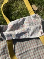 Bolso Tote Reversible Primavera - Estilo Versátil y Fresco