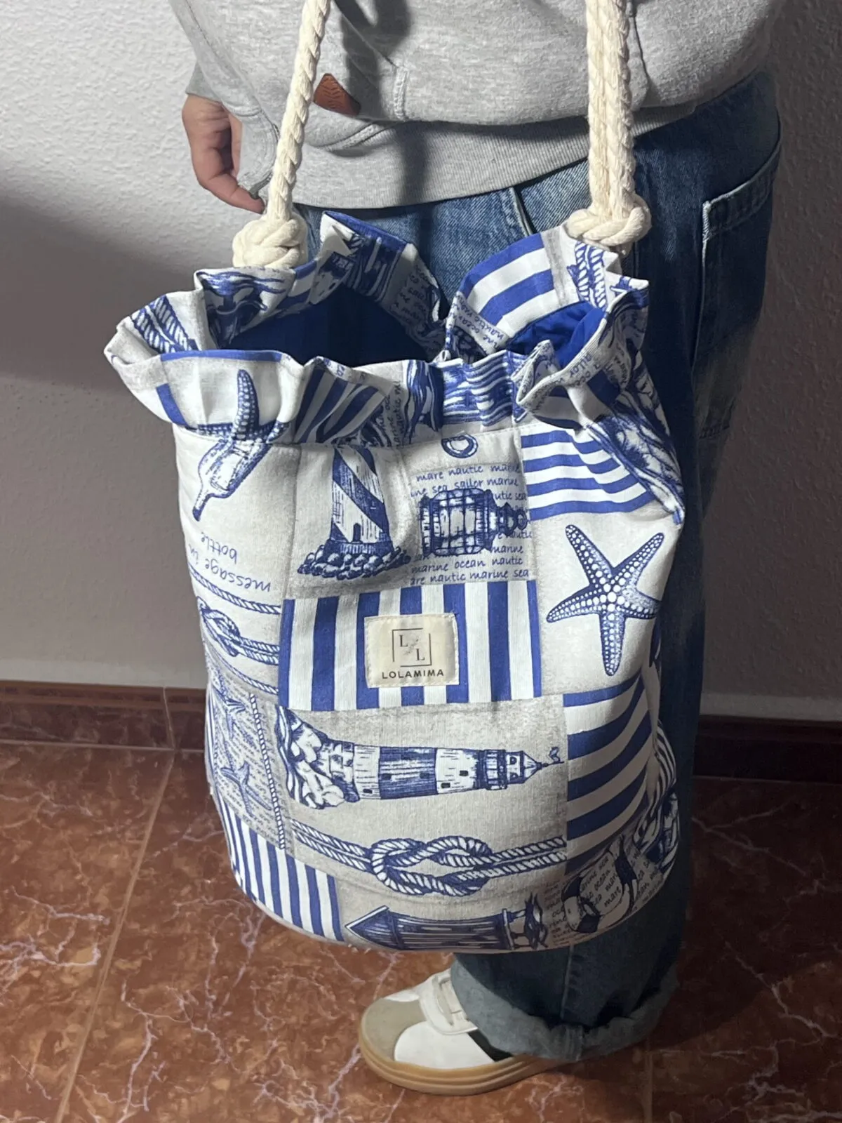 Bolso de Playa y Paseo Versátil - Elegancia y Comodidad para el Verano - Imagen 3