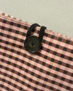 Funda de Libro Acolchada Cuadros Marrones y Negros con Llavero a Juego - Imagen 2