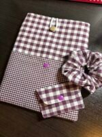 Pack de 3 Accesorios Artesanales Acolchados: Funda de Libro/Tablet, Tarjetero y Coletero a Juego