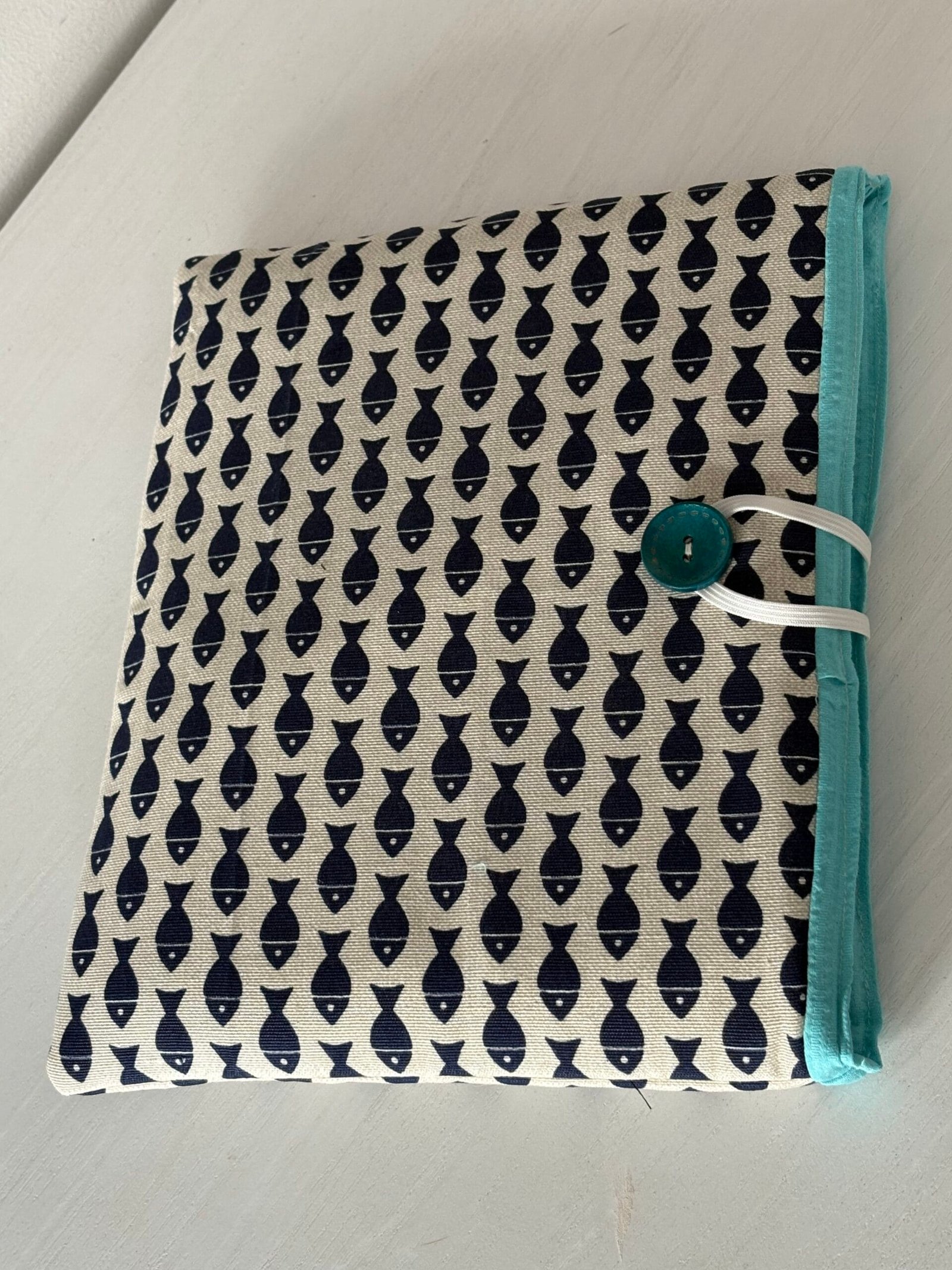 IMG_4504 Funda libro PEZ AZUL - Imagen 1